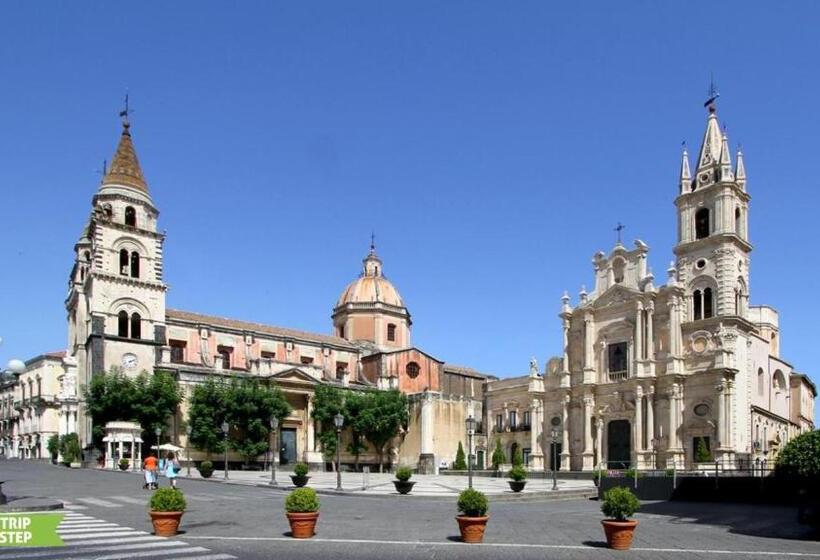 اتاق استاندارد چهار تخته, Room In Bb   Guest House In Acireale