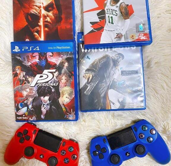 침실 1개 아파트, Console And Chill
