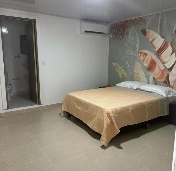 标准间, Leonor’s Guest House