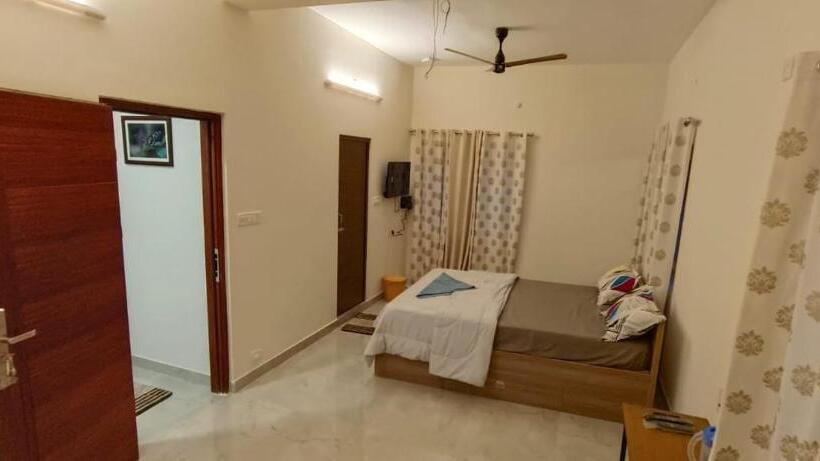 Семейный Номер, Prs Creek Side Home Stay Villa