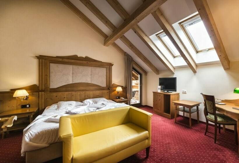 Standard Room, Alpin & Vital Hotel La Perla