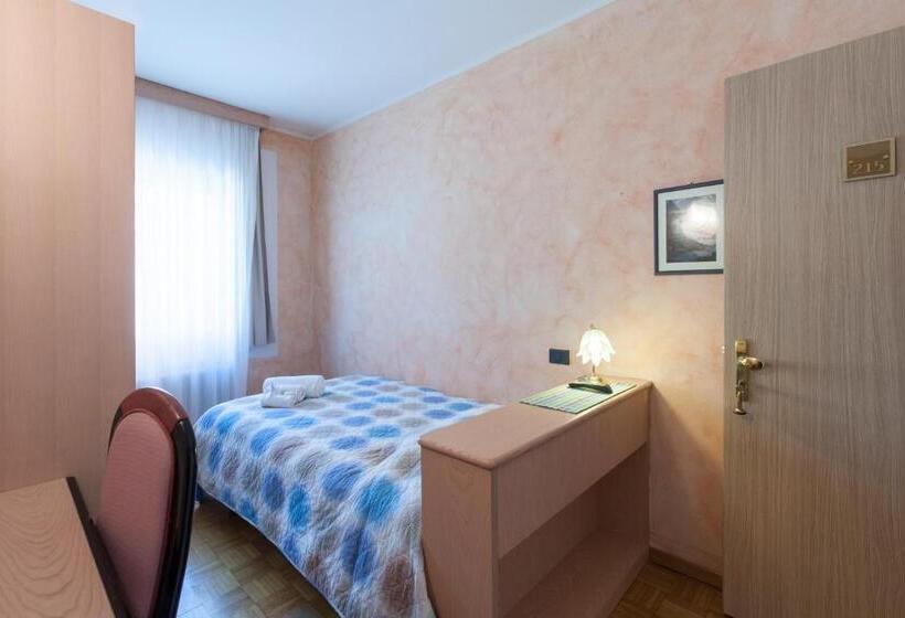 Номер Комфорт Индивидуальный, Grand Hotel Gortani