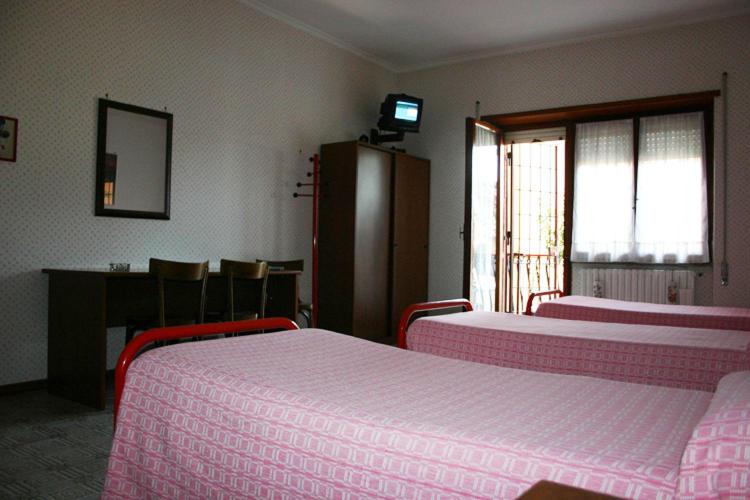 スタンダードトリプルルーム, Albergo Anna
