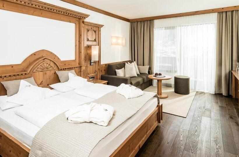 اتاق لوکس, Savoy Dolomites Luxury & Spa