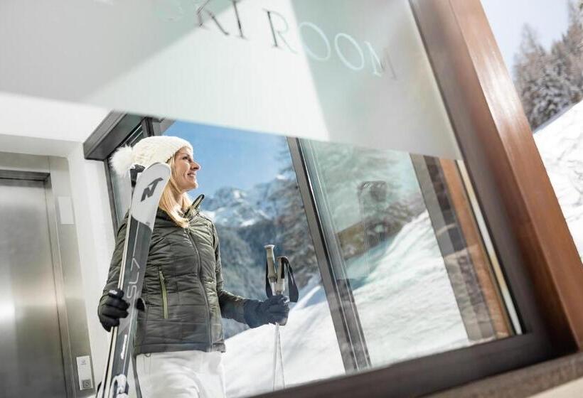 اتاق سوپریور, Savoy Dolomites Luxury & Spa
