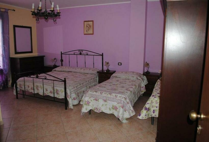 Четырехместный Номер Стандарт, Ippocampo B&b