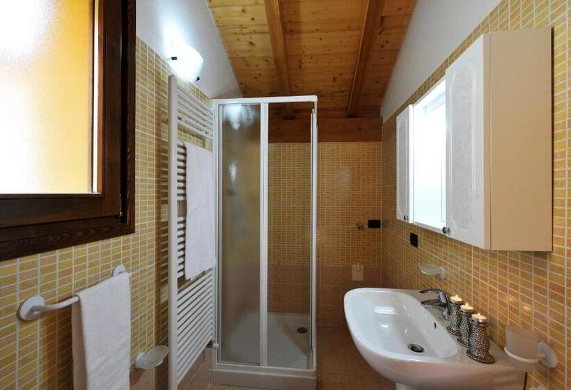 דירת חדר עם טרסה, Residence Borgo La Sorgente