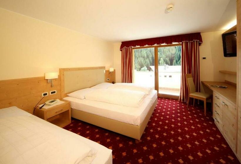 Трехместный Номер Комфорт, Wellness Hotel Gran Risas
