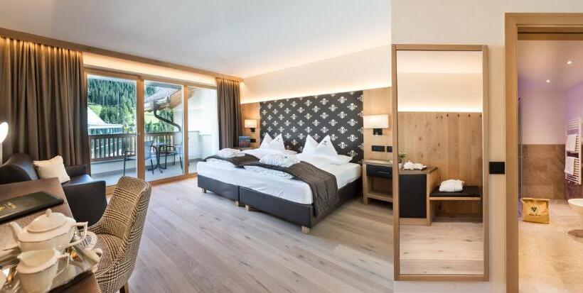 Номер Deluxe, Wellness Hotel Gran Risas