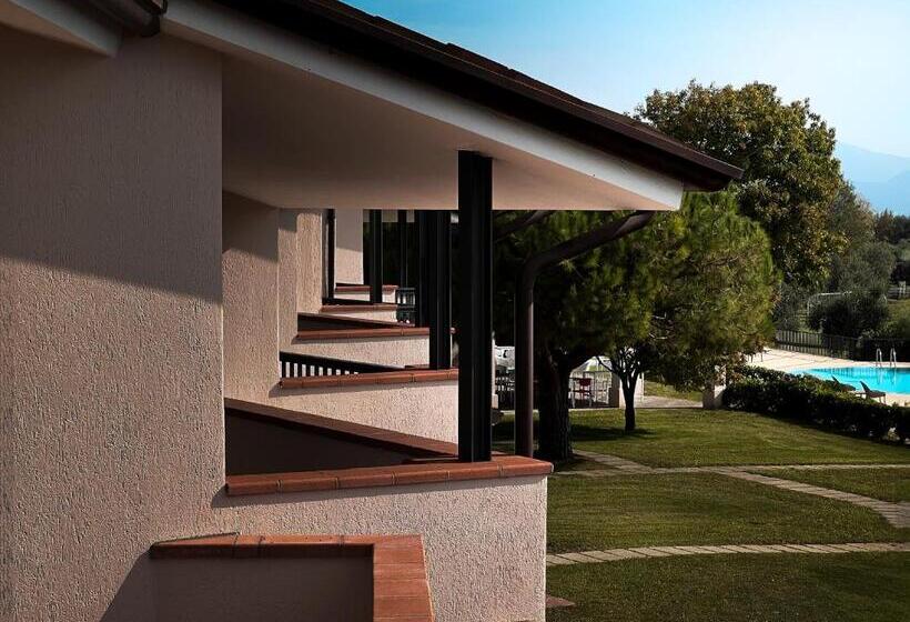 1 Bedroom Apartment Lake View, Moniga Resort