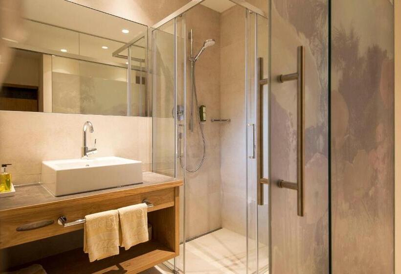 דירת חדר סופריור, Das Grafenstein Familienresidence