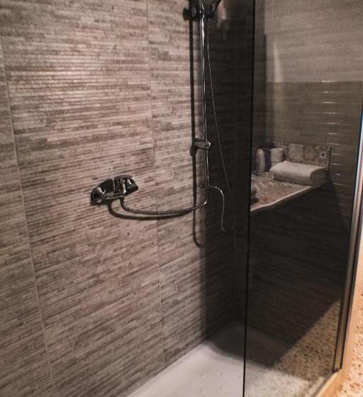 اتاق استاندارد سه نفره, Residence Al Lago