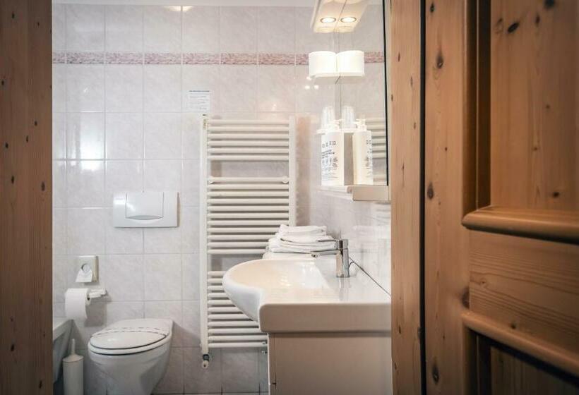 Standard Egyágyas Szoba, San Giacomo Spa&gourmet