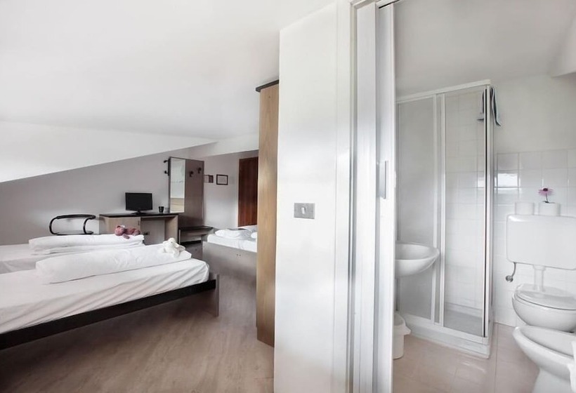 חדר סטנדרט לארבעה, Scoiattolo