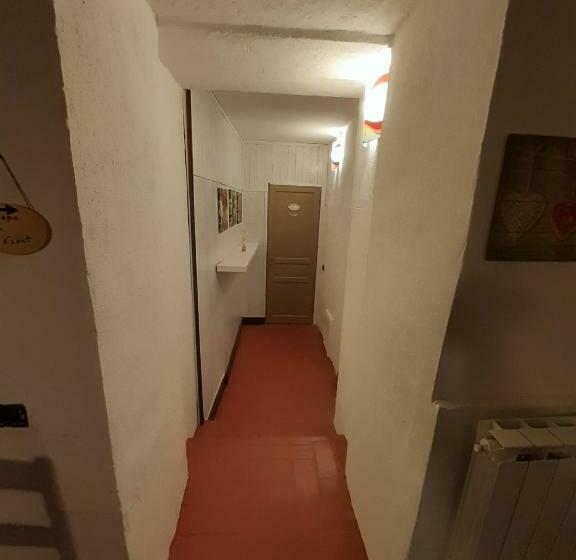Номер Стандарт Трехместный, La Grotta Bed And Breakfast E Affittacamere