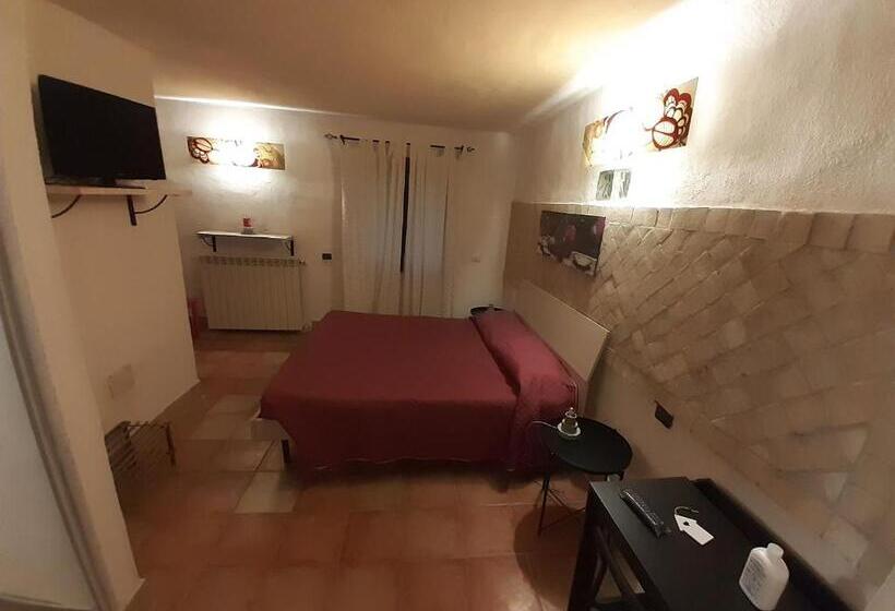 Номер Стандарт Вид на Сад, La Grotta Bed And Breakfast E Affittacamere