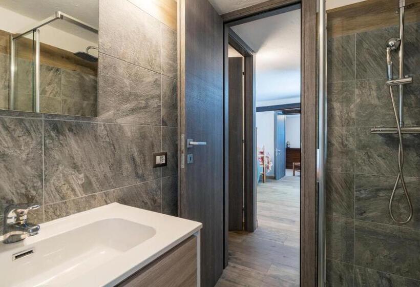 آپارتمان 2 خوابه, Residence Covalou