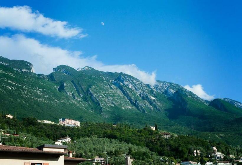 Апартаменты 1 Спальня, Gardesana Active Apartments