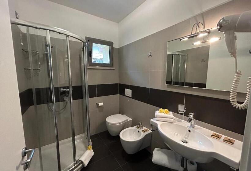Апартаменты Deluxe 1 Спальня, Gardesana Active Apartments