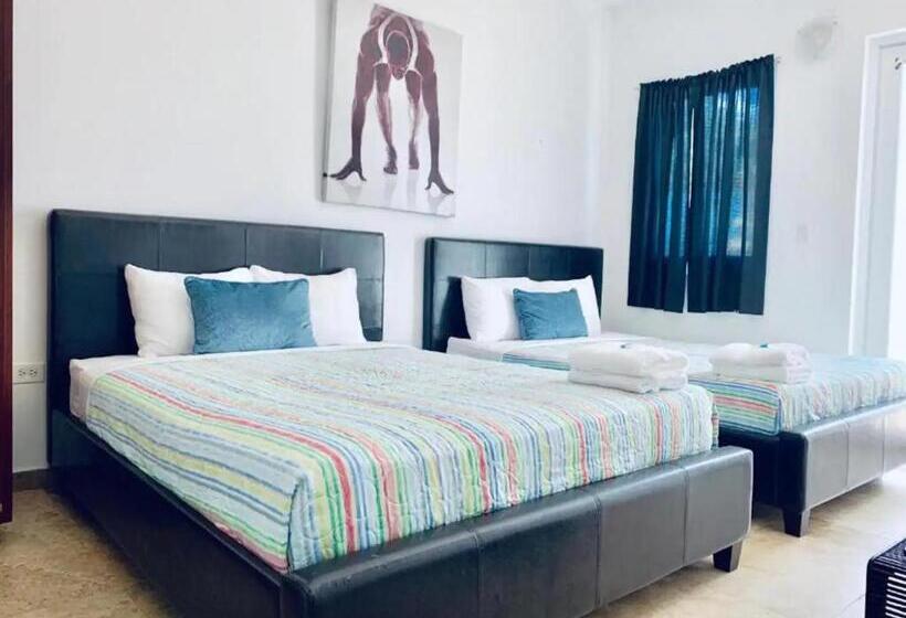 سوئیت جونیور خانوادگی, Manati World Point Inn