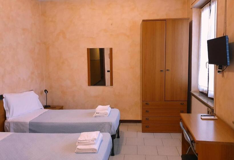 Номер Стандарт, Albergo Leon D Oro
