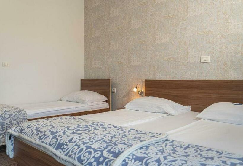 Triple Room Sea View, Lavender  Oleander Resort