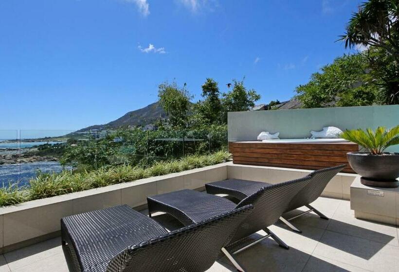 Люкс Повышенной Комфортности, Azamare Guest House