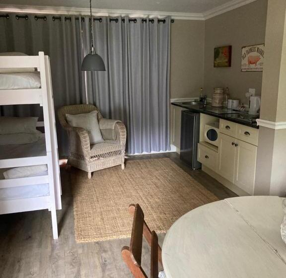 Семейный Номер, Happy Lands Farmstay