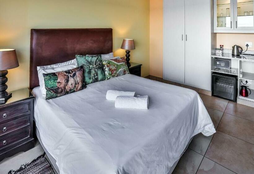 Номер Стандарт Вид на Море с Балконом, Zimbali View Eco Guesthouse