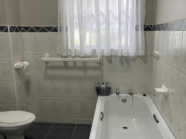 Номер Стандарт, Benri B&b & Selfcatering