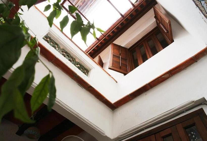 خانه 1 خوابه, Boutique Guest House