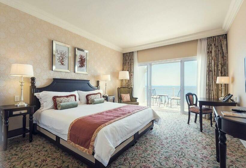 Quarto Deluxe Cama King, The Boardwalk Hotel, Convention Centre & Spa