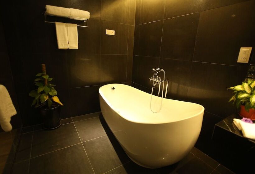 스탠다드 룸 킹사이즈 침대, The Orchard Resort & Spa Melaka