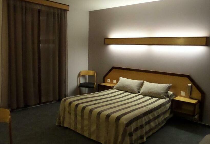 Номер Стандарт, Hôtel Le Bastide