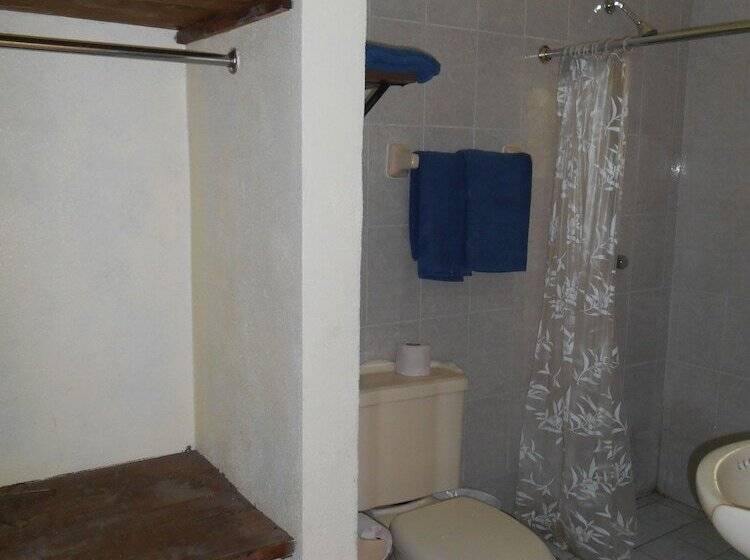 Quarto Triplo Estandar, Quinta San Juan