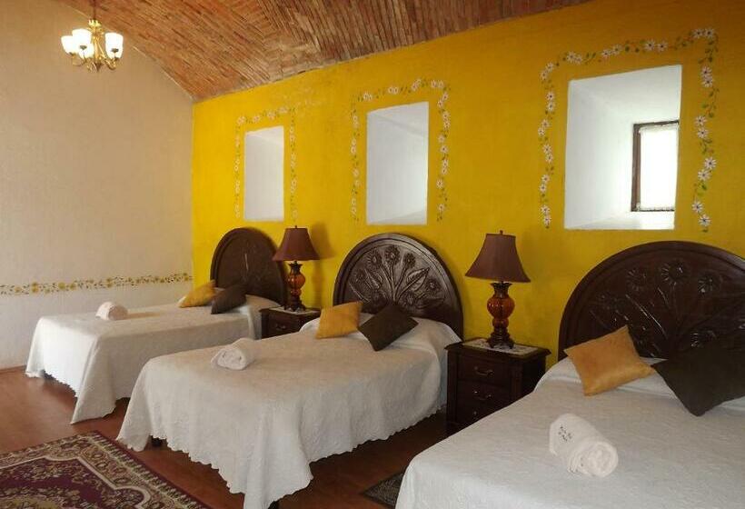 デラックストリプルルーム, Spa Hacienda Real La Nogalera