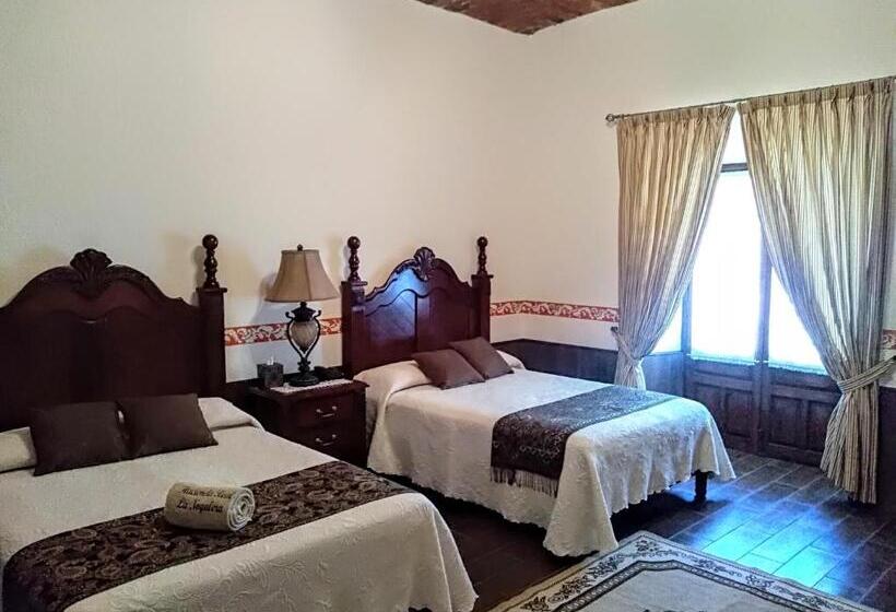 デラックスルーム, Spa Hacienda Real La Nogalera