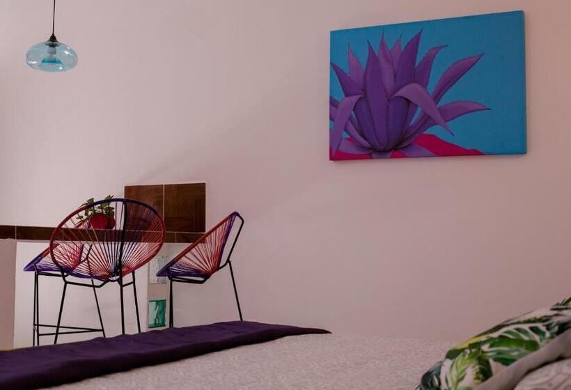 Suite Vista Piscina, Vainilla B&b   Stylish Comfort In Playa Del Carmen