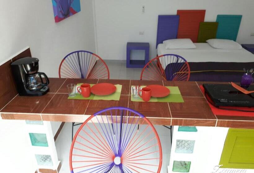 Suite Vista Piscina, Vainilla B&b   Stylish Comfort In Playa Del Carmen
