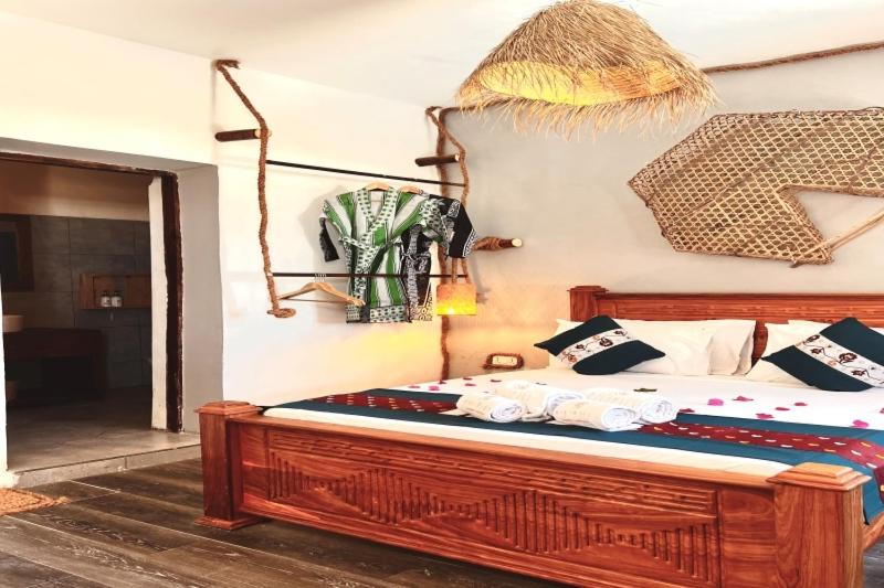 اتاق لوکس با چشم‌انداز دریا, Pili Pili Beach Bungalows