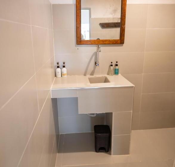اتاق استاندارد با چشم‌انداز دریا, Pili Pili Beach Bungalows