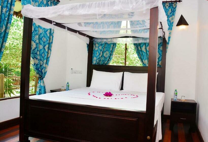 Шале Superior 1 Спальня, Mass Eco Cabana Yoga & Spa   Unawatuna