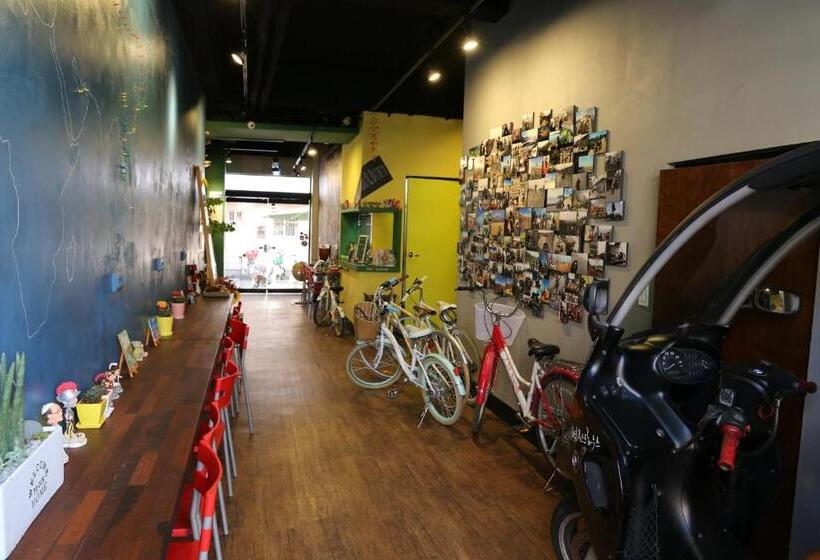 标准间, Doobaki Hostel
