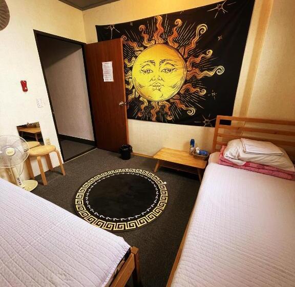 标准间, Doobaki Hostel