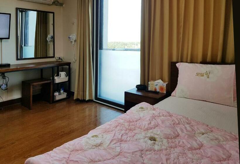 Номер Стандарт, Goodstay Motel Hill