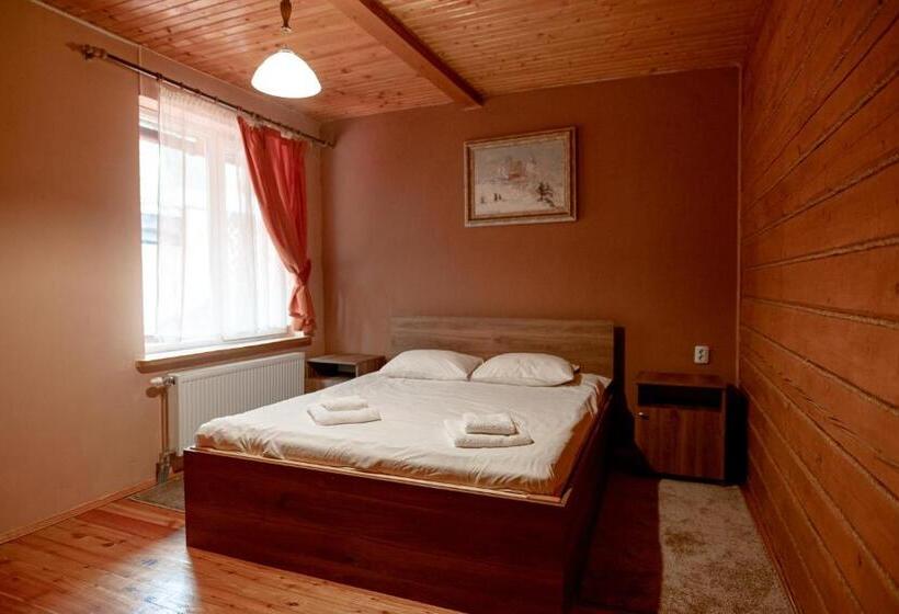 سوییت جونیور, Chalet Filvarok