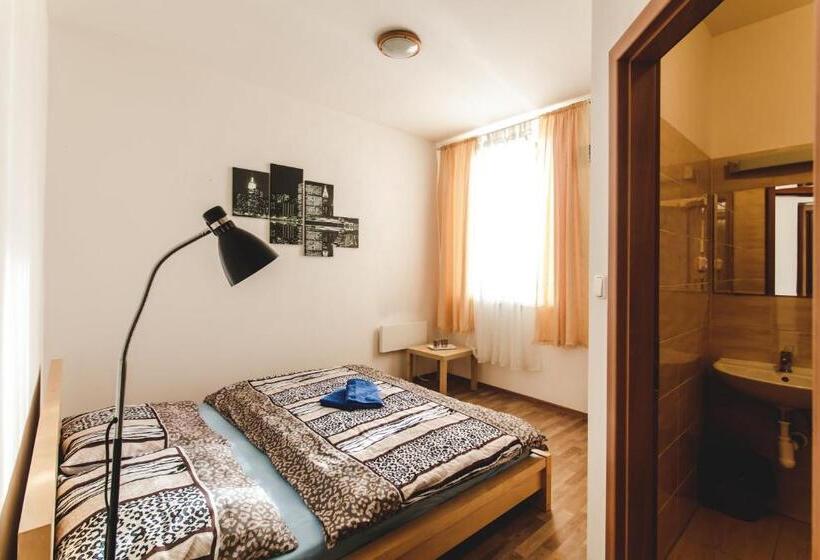 스탠다드 룸, Hostel U Arény