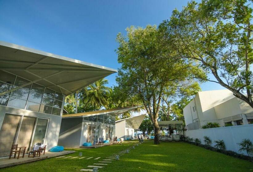 Шале 1 Спальня, Mawella Beach Resort