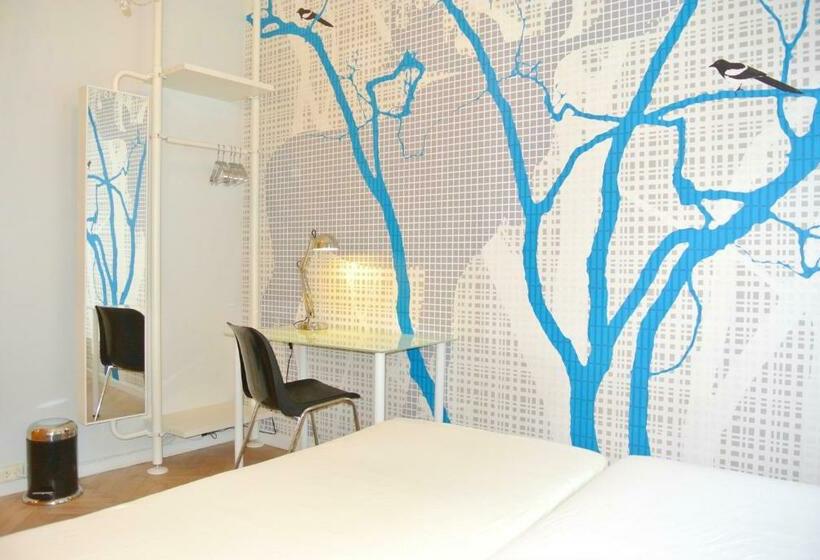 带共用浴室的标准房间, City Hostel Bergen