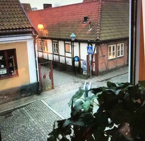 Номер Стандарт, L Bäckagården